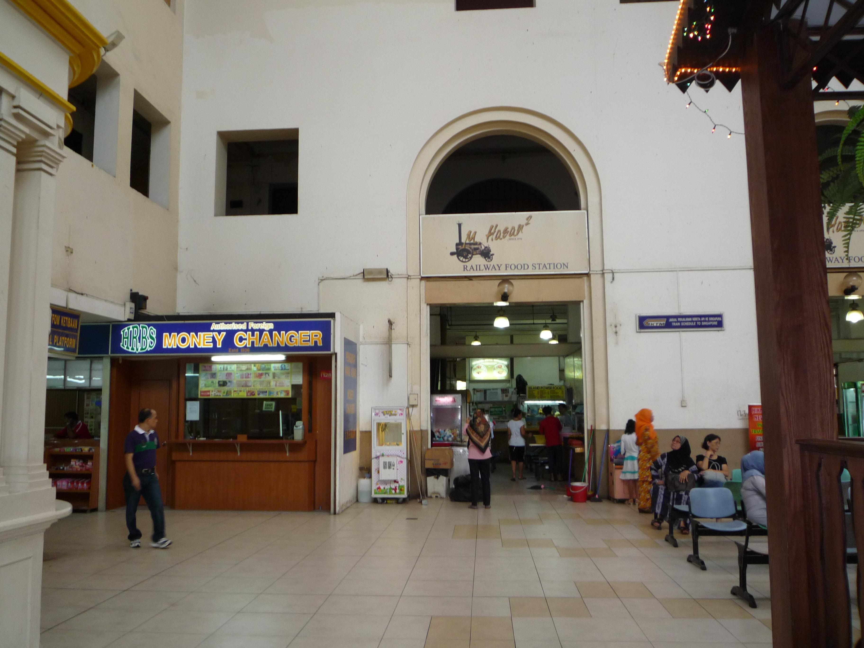 Where To Exchange Currency And Tips Getaway Guide